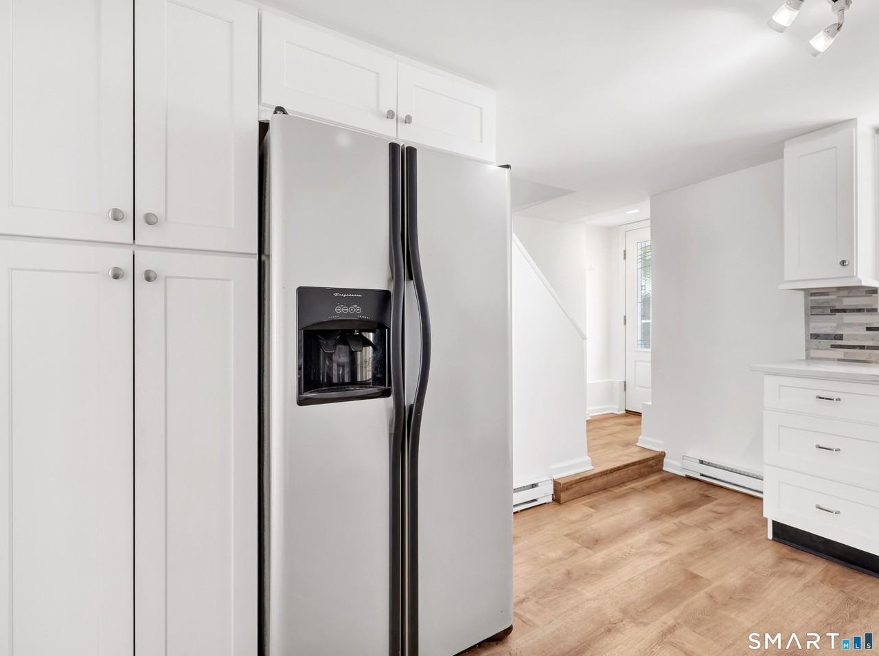 41 Frisbie St - Photo 6 of 23