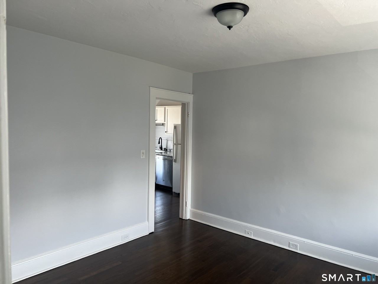 24 Circular Ave #3B - Photo 7 of 20