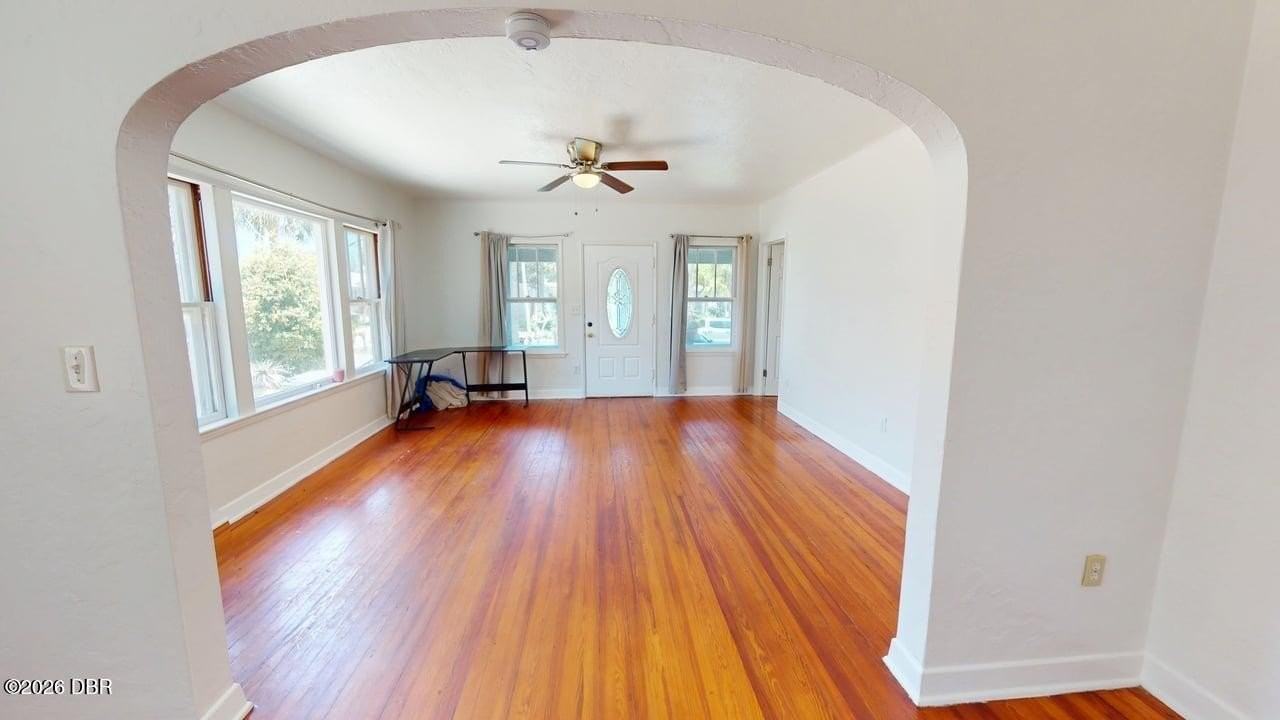 318 Braddock Ave #1 - Photo 3 of 24