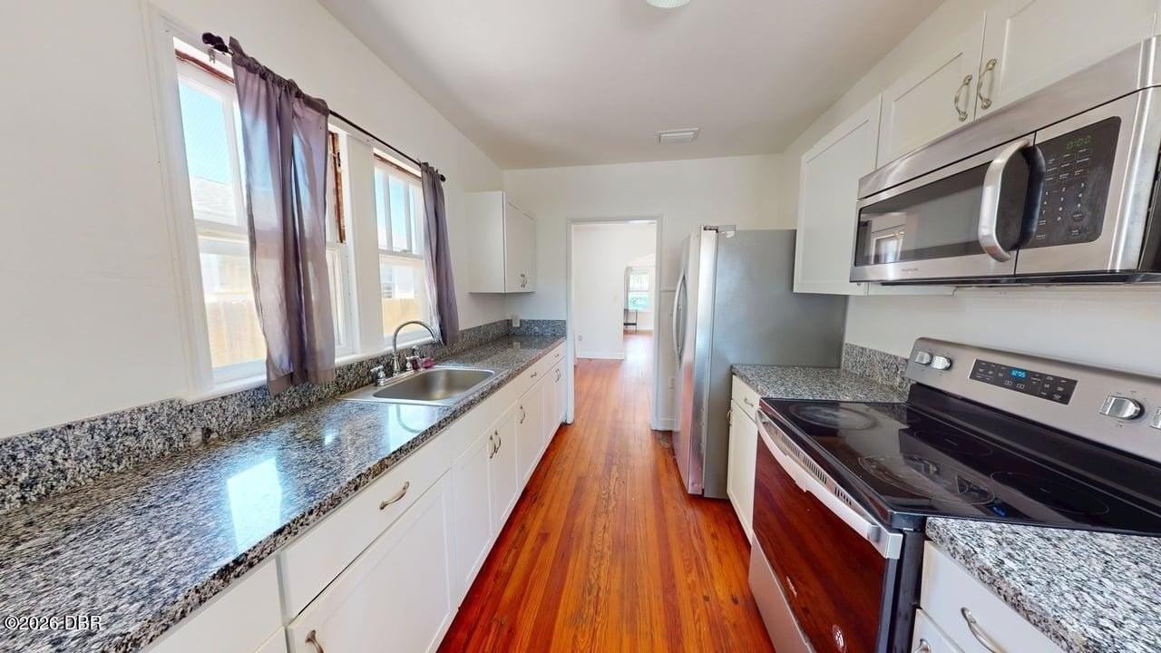 318 Braddock Ave #1 - Photo 5 of 24