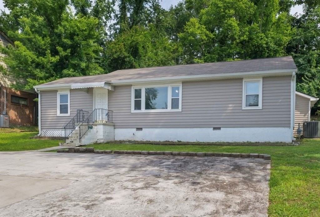 711 Barton Ave - Photo 2 of 27