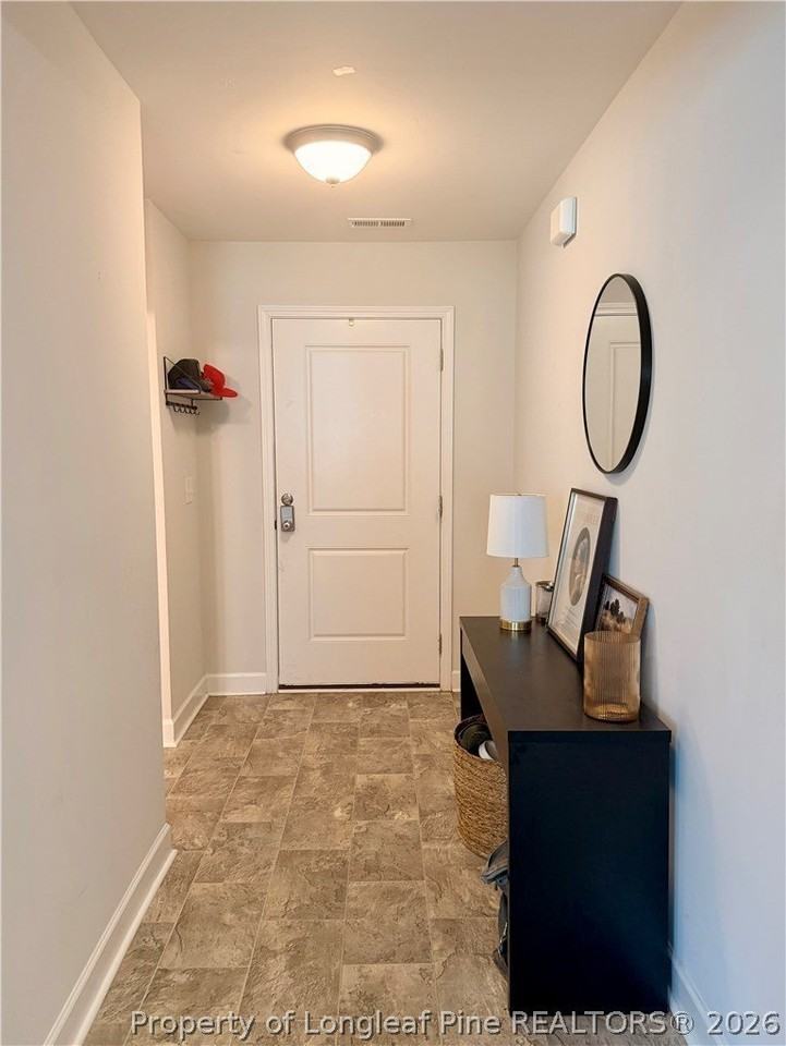158 Craftsman Ct - Photo 3 of 37