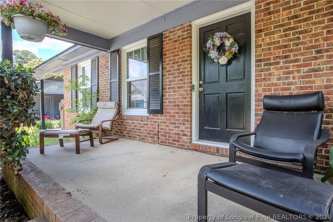 3230 Periwinkle Dr - Photo 2 of 25