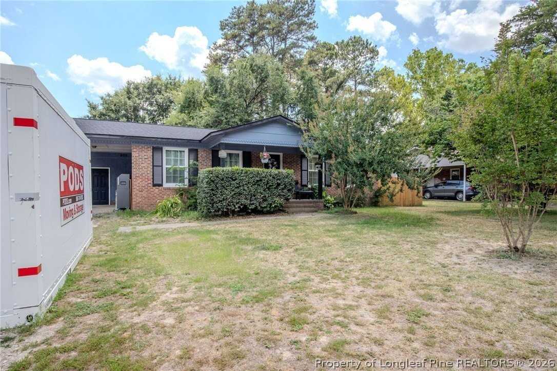 3230 Periwinkle Dr - Photo 4 of 25