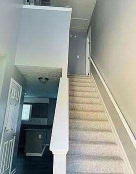 3392 Sentinel Cir - Photo 2 of 8