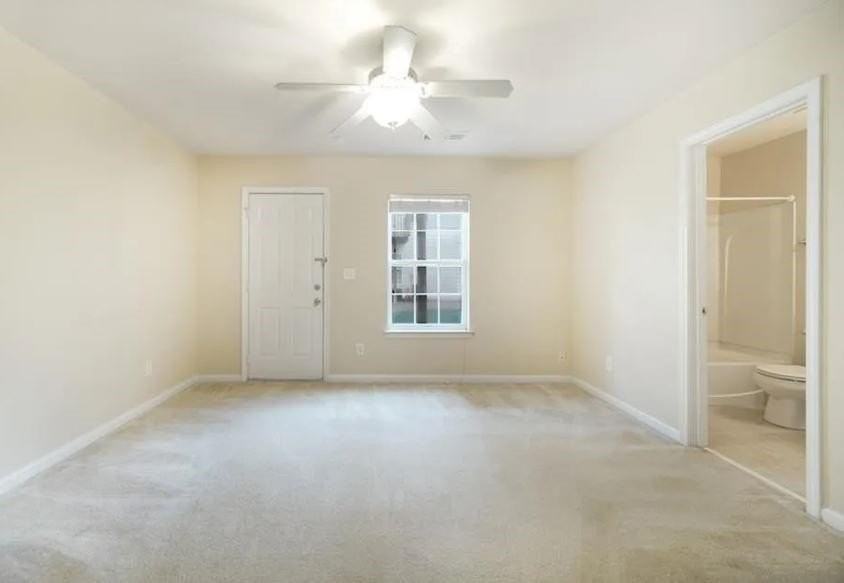 2251 Landing Ridge Dr - Photo 3 of 10