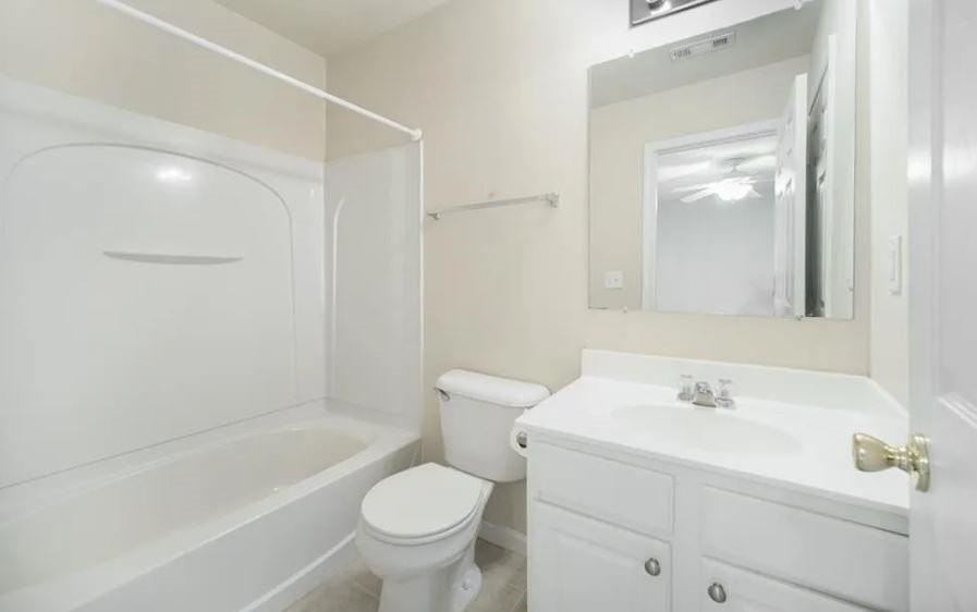2251 Landing Ridge Dr - Photo 4 of 10