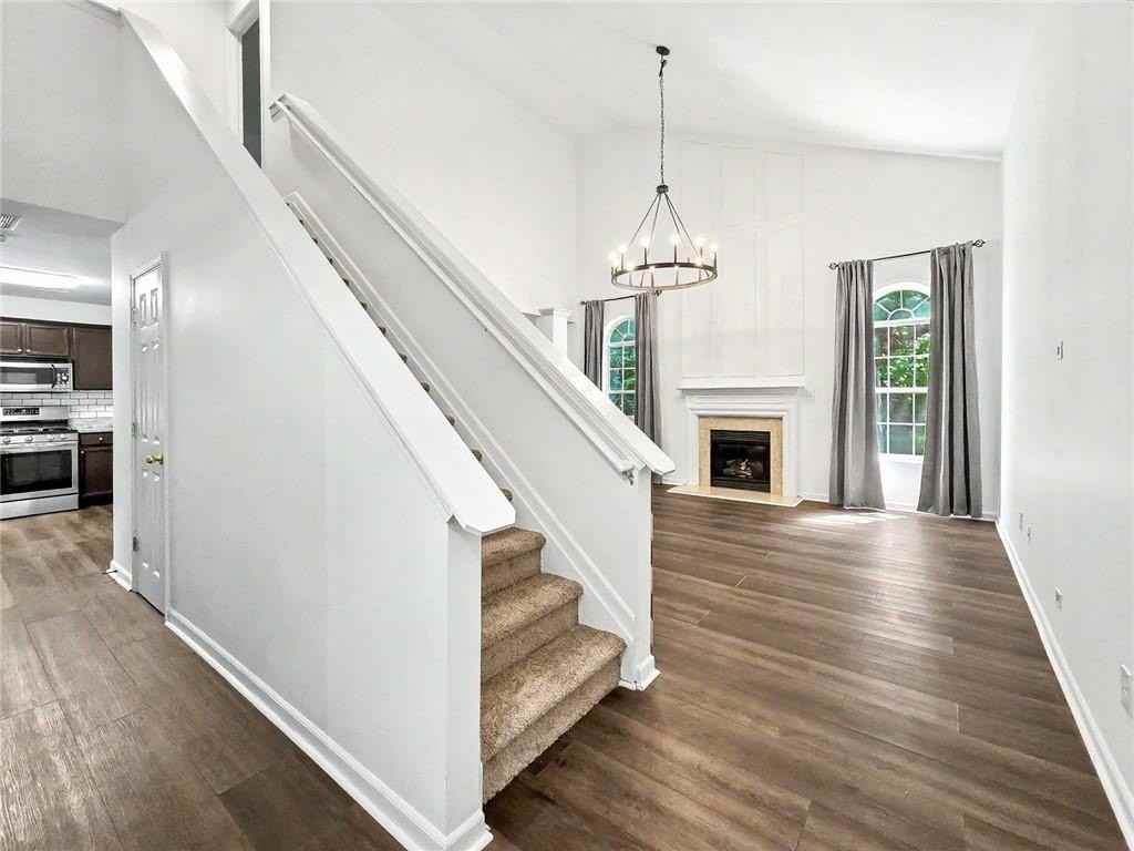 3235 Liberty Commons Dr Nw - Photo 5 of 32