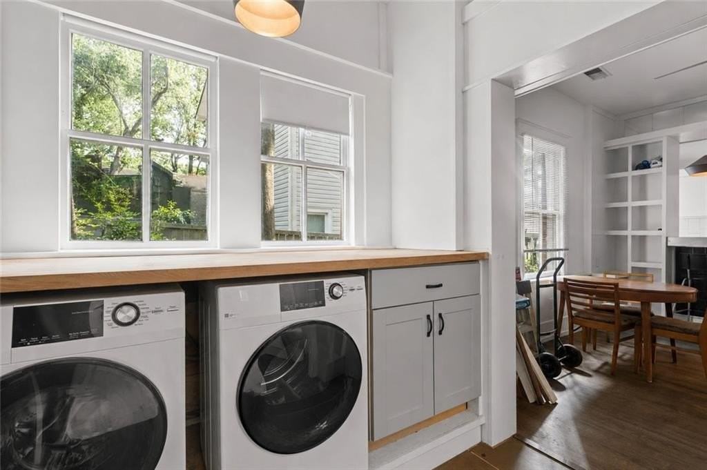 1081 Mcmillan St Nw - Photo 4 of 20