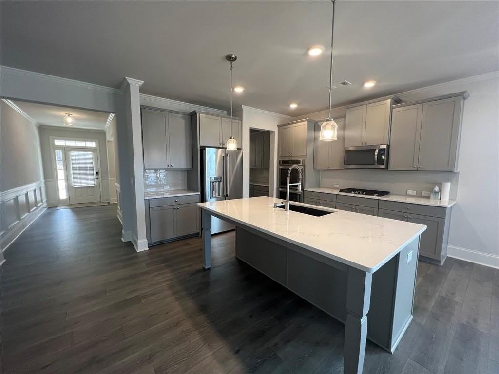 7214 Whitewater Dr - Photo 5 of 27