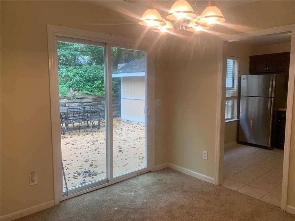 1652 Grist Mill Dr - Photo 7 of 17