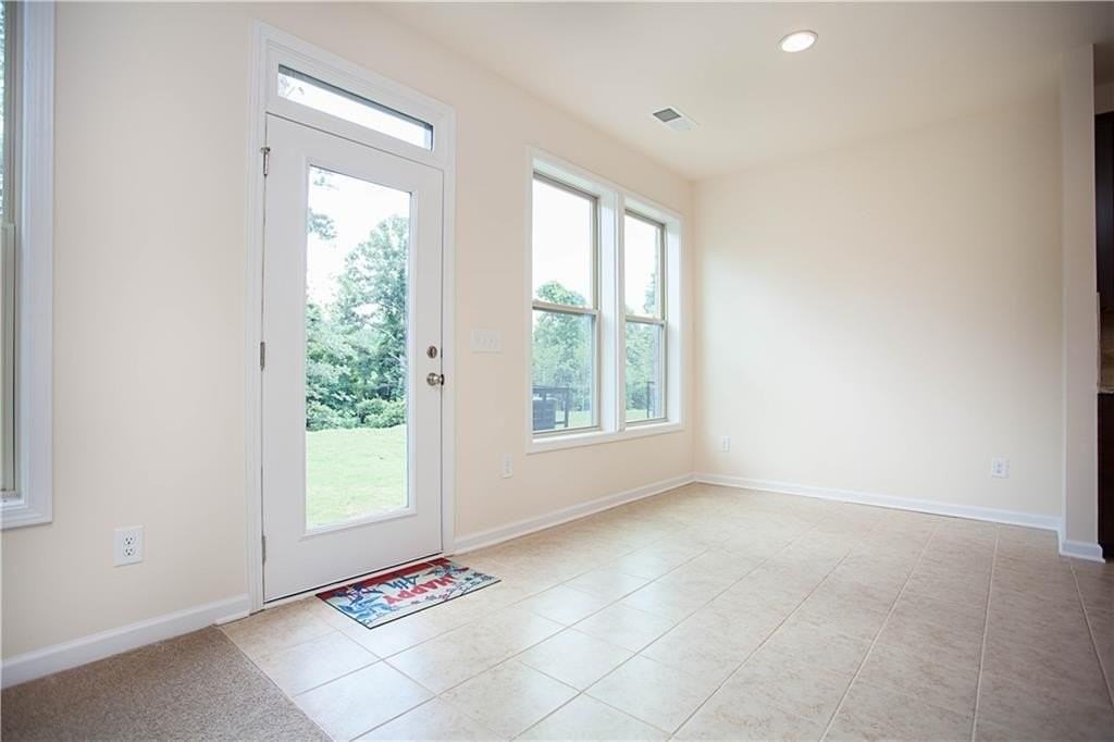 4355 Almanor Cir - Photo 5 of 50