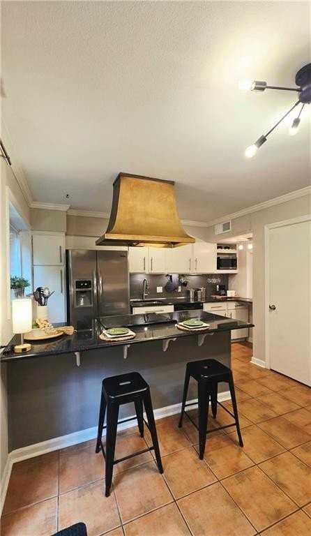 3119 Colonial Way #F - Photo 5 of 16