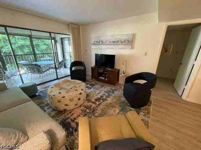 4396 Bowsprit Ct #3C - Photo 4 of 16