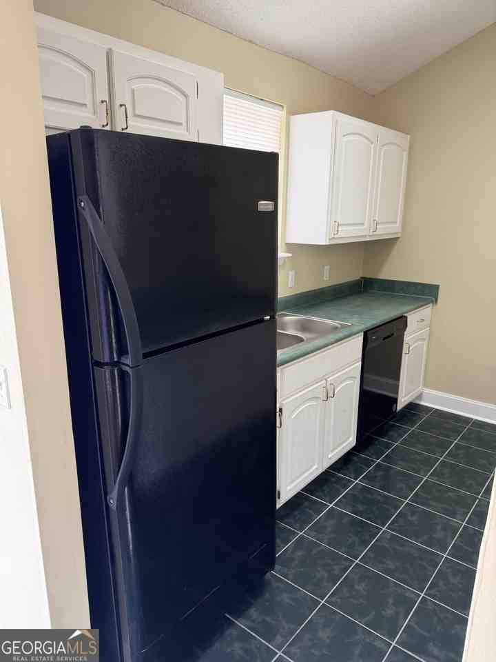 205A Saint Charles Pl - Photo 2 of 11