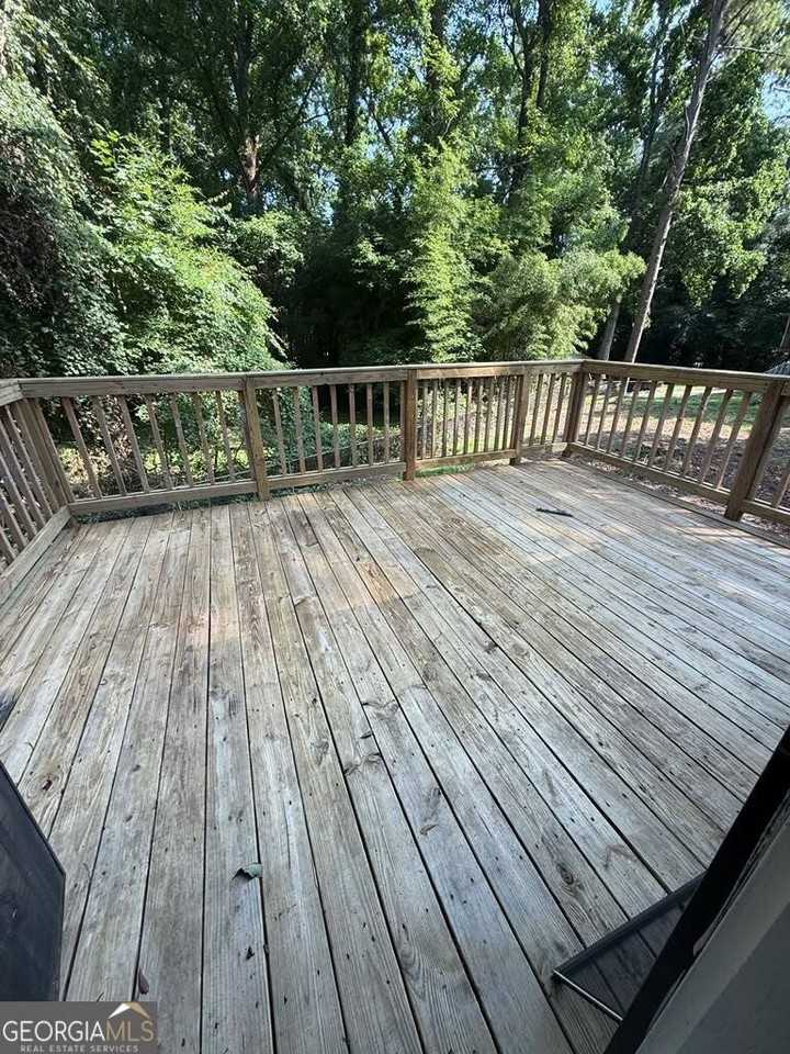 480 Evergreen Dr - Photo 4 of 14