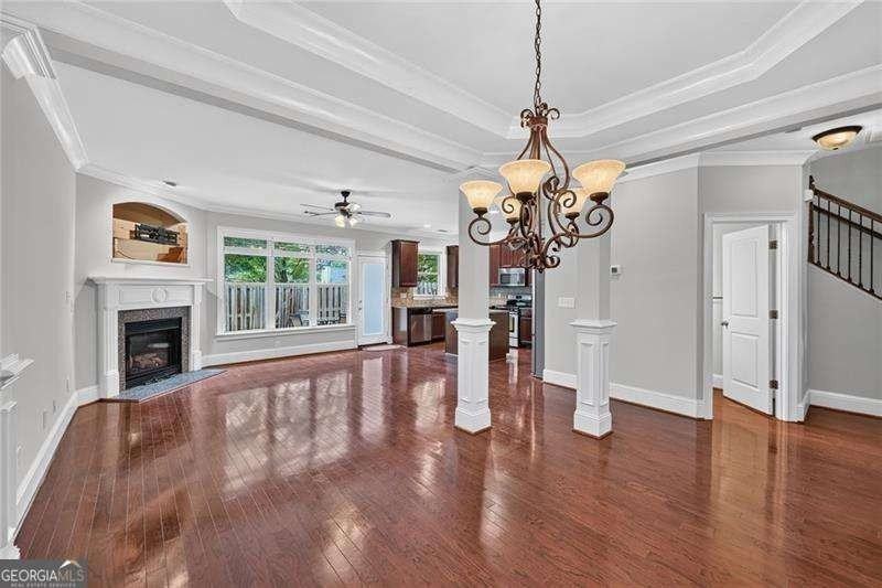 3526 Pecos Ln - Photo 3 of 25