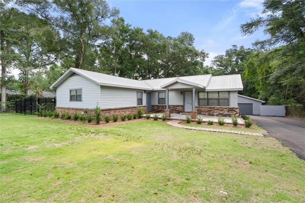 2609 Longleaf Dr