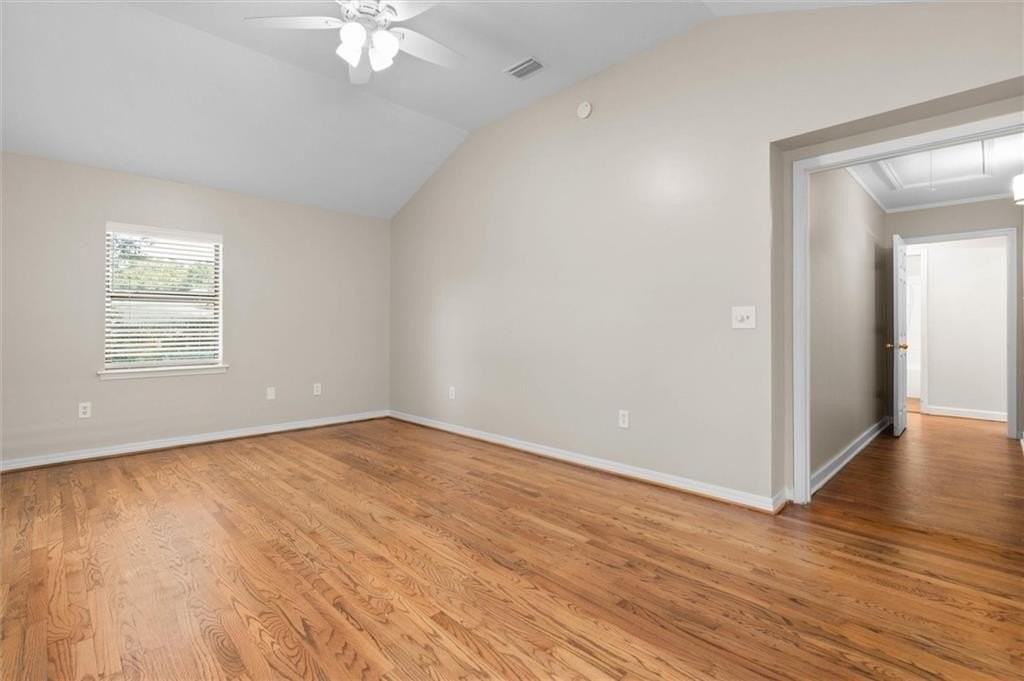 2609 Longleaf Dr - Photo 7 of 20