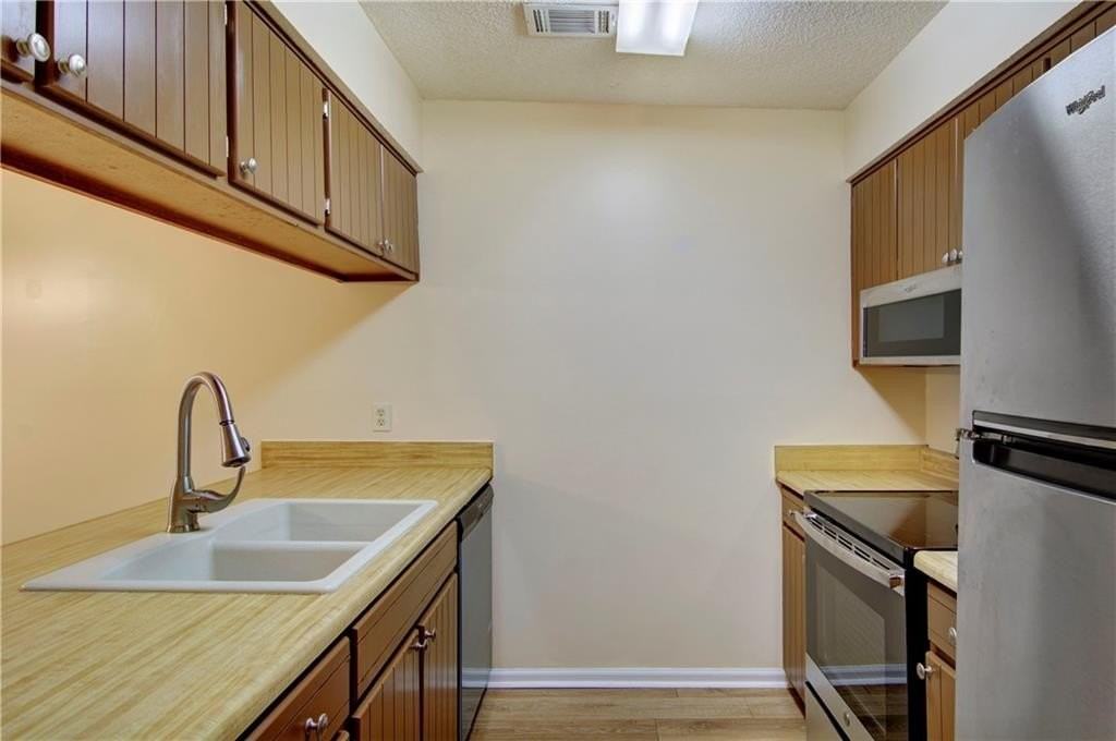 639 Brockinton Pt #639 - Photo 7 of 14