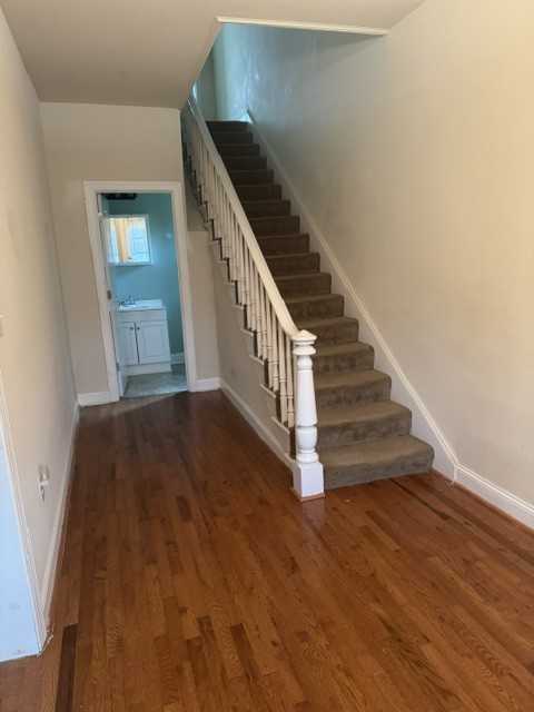 10430 Greenwood Rd #1 - Photo 7 of 16