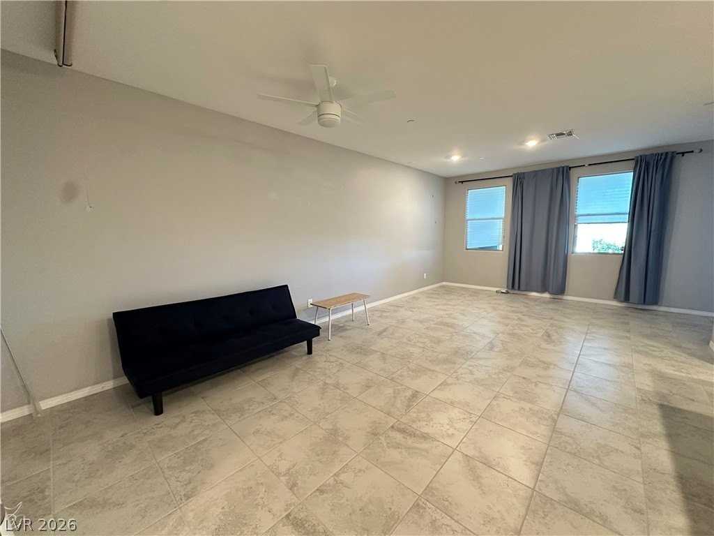 486 Granite Arch St - Photo 4 of 22
