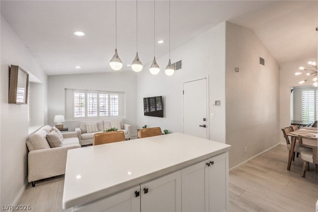 9532 Sunken Reef Cir - Photo 6 of 35