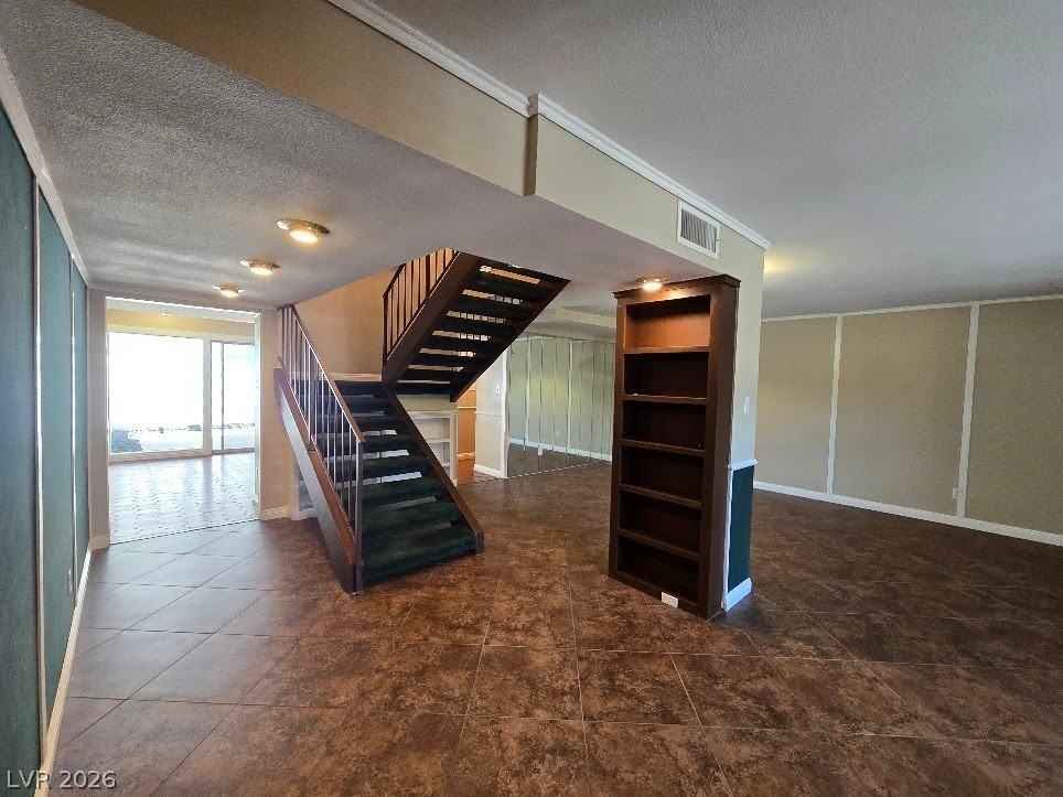 3030 El Camino Ave - Photo 5 of 50