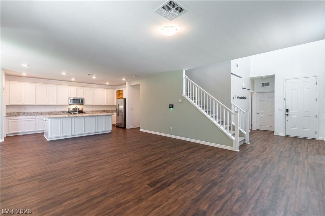 1006 Junipine Ave - Photo 2 of 12