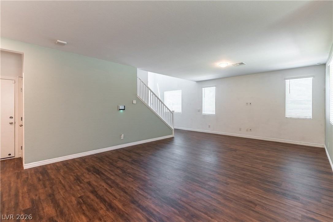 1006 Junipine Ave - Photo 4 of 12
