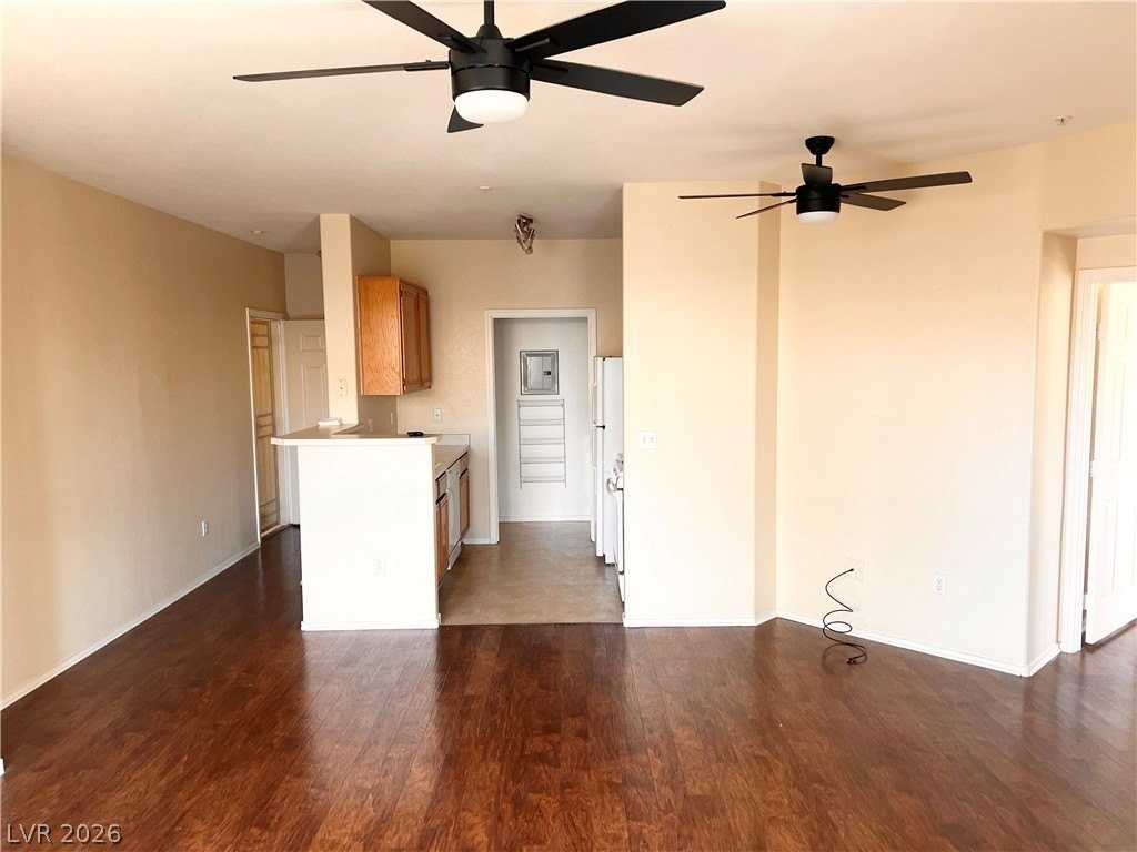 7135 S Durango Dr #307 - Photo 7 of 17