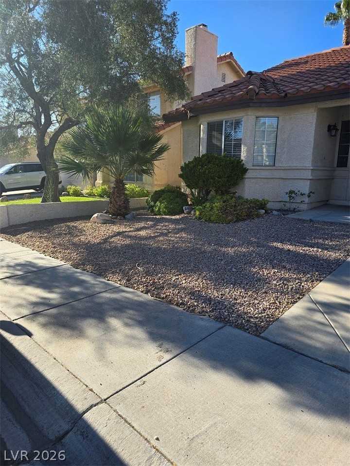8641 Toscana Ln - Photo 2 of 27