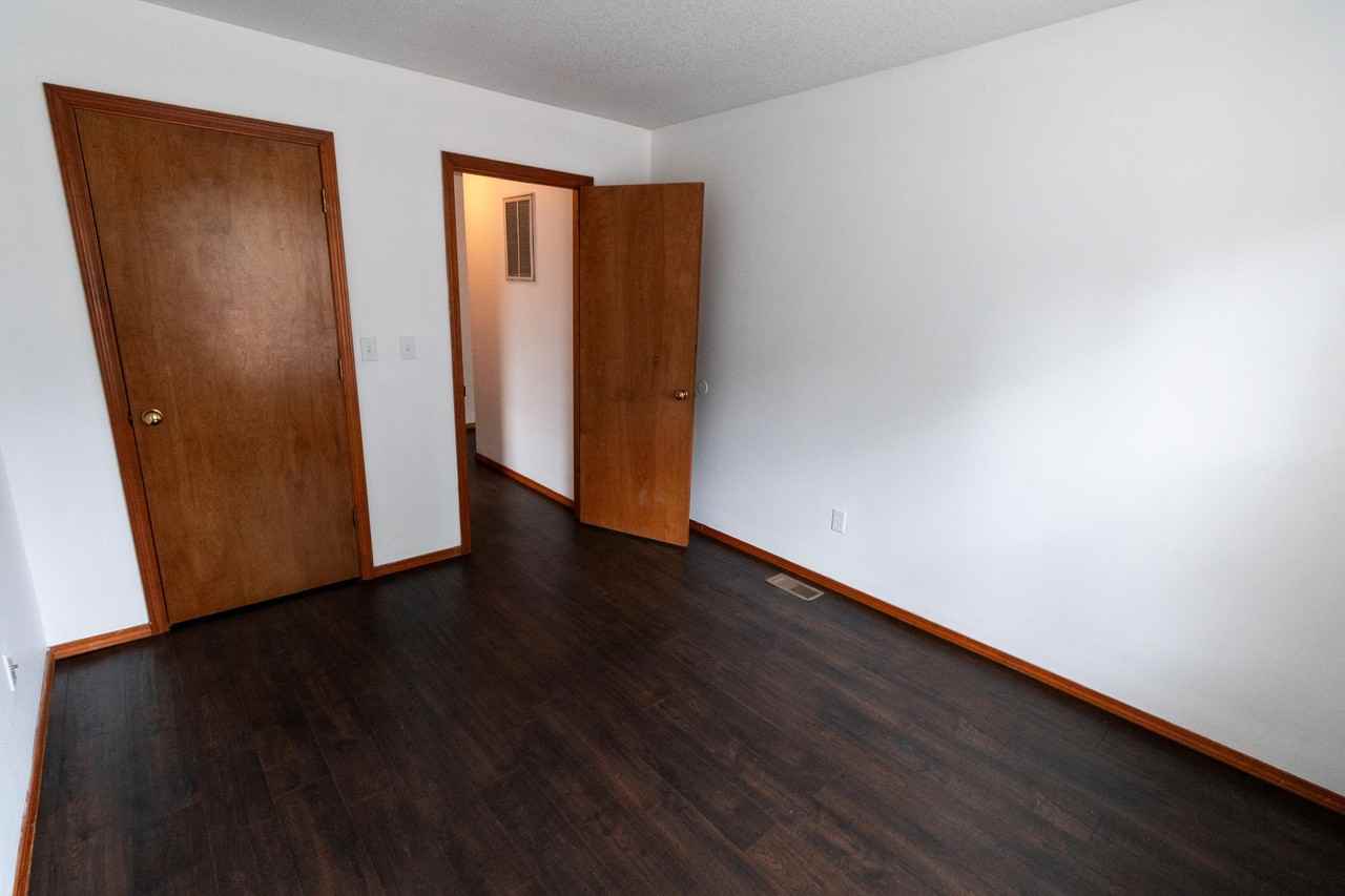 722 W 4th St - Photo 6 of 13