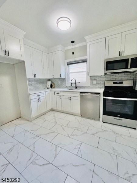 426 Miltonia St - Photo 3 of 24