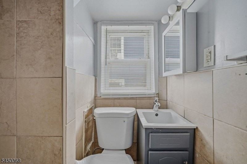 143 20th Ave #1 - Photo 7 of 15