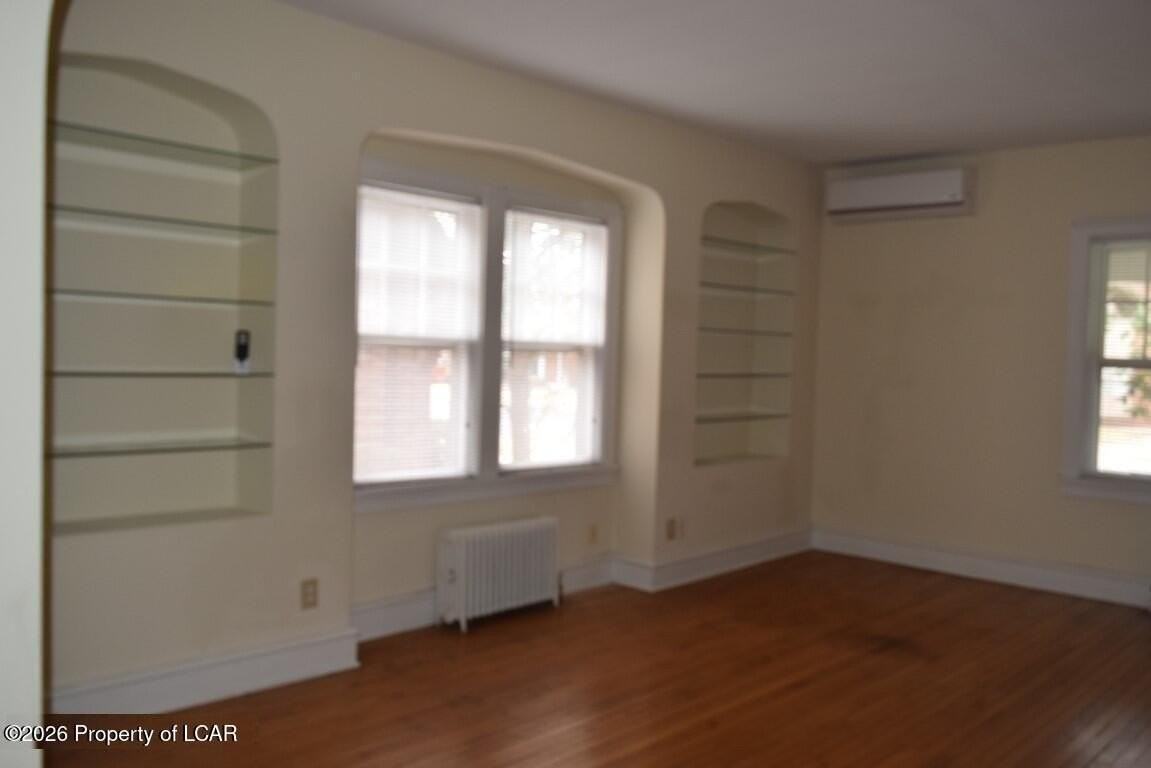 612 Rutter Ave - Photo 5 of 25