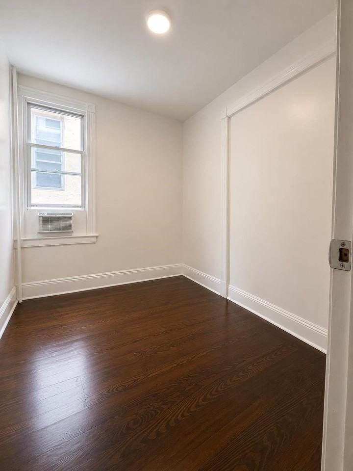 14 Beacon Ave #1 - Photo 5 of 15