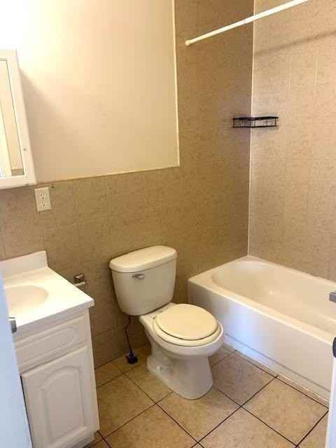 93 Western Ave #2 - Photo 5 of 10