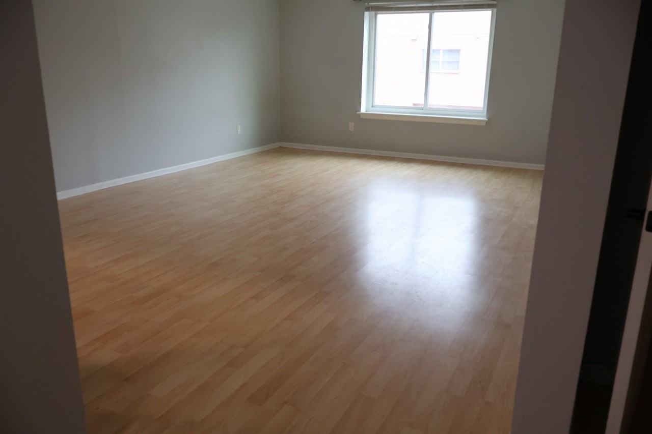 7430 Kennedy Blvd #103 - Photo 3 of 21