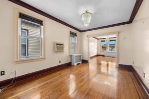 featured image of 13 W 27th St #2