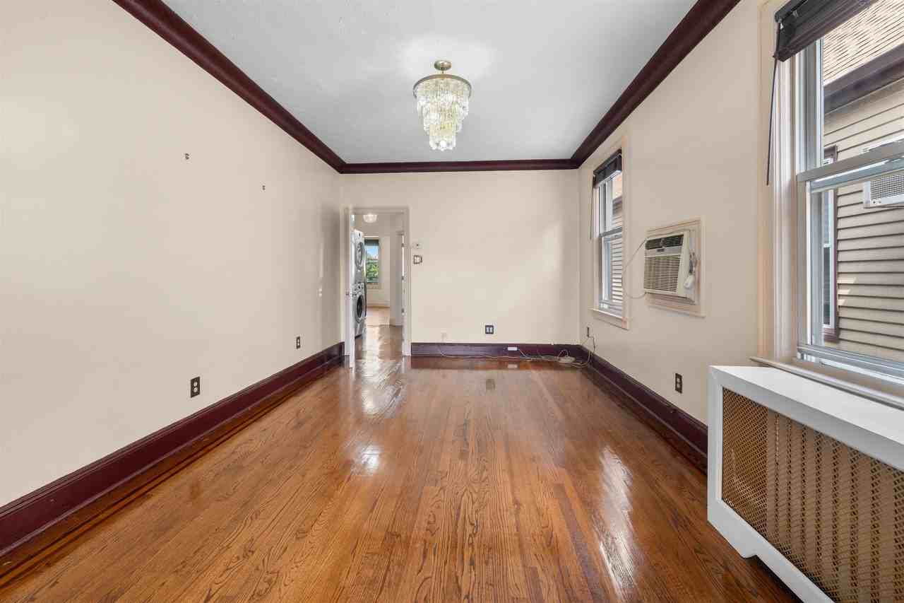 13 W 27th St #2 - Photo 3 of 15