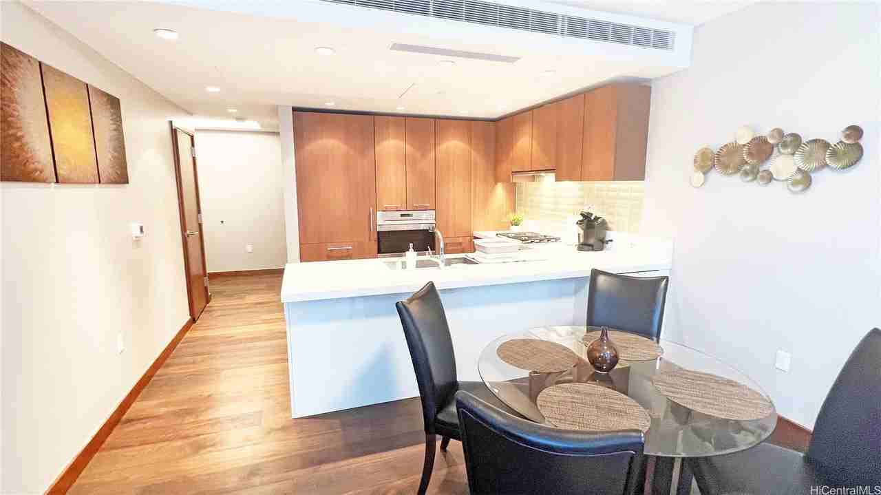 1555 Kapiolani Blvd #910 - Photo 2 of 25