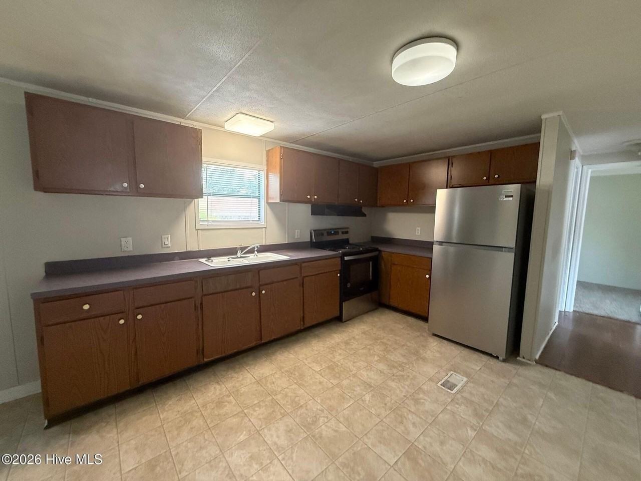 113 Barbour Rd #11 - Photo 3 of 10