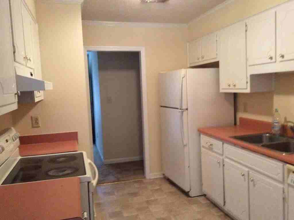 2625 Crosscreek Rd - Photo 3 of 7