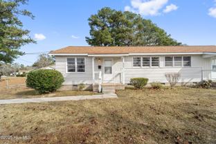2272 Onslow Dr - Photo 1 of 1