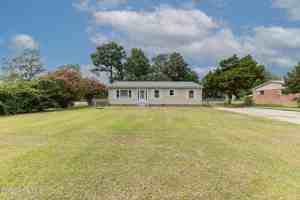 featured image of 670 Queens Creek Rd