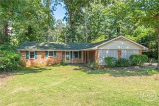 1005 College Station Rd - Photo 1 of 1