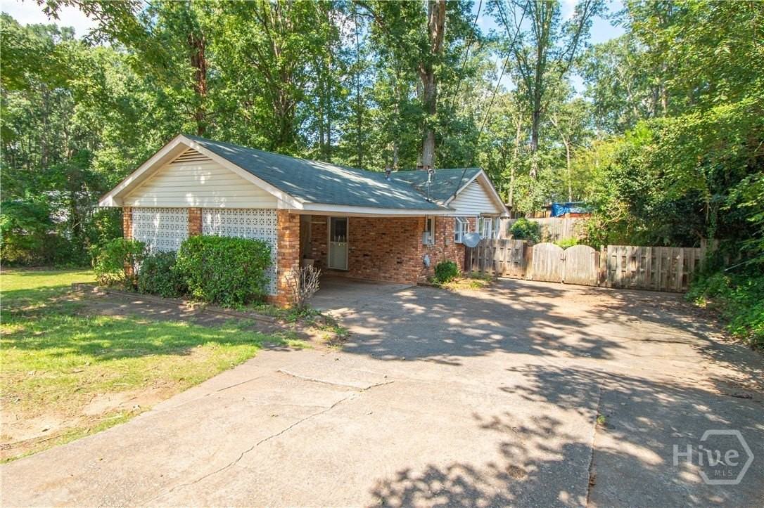 1005 College Station Rd - Photo 2 of 10