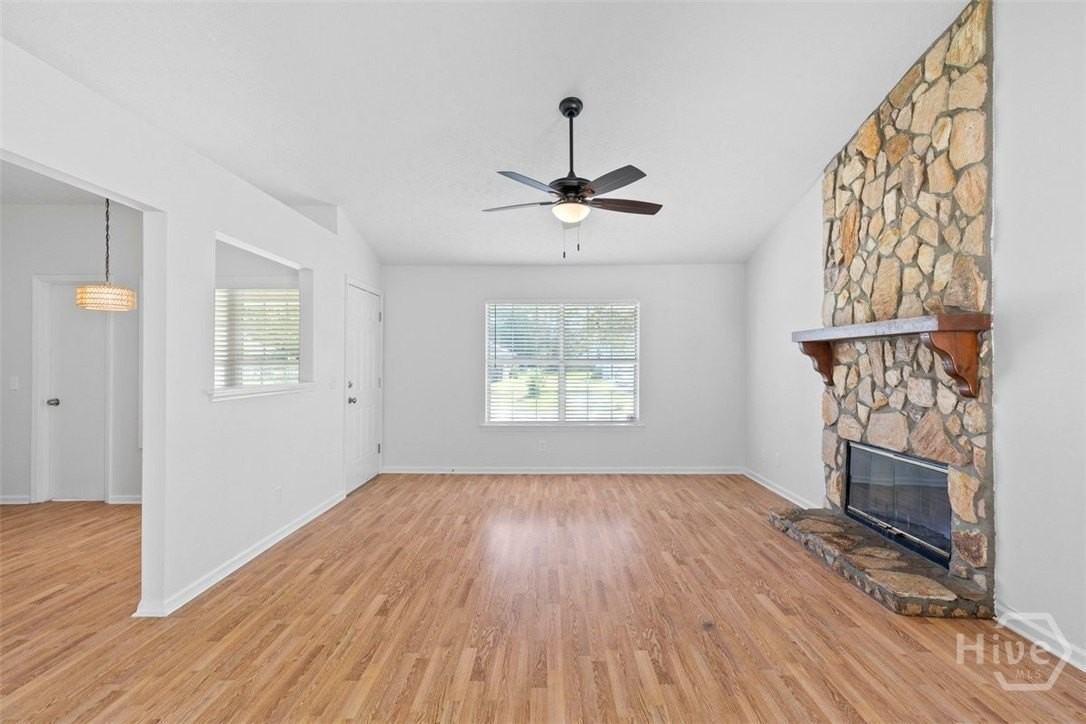 52 Woodcock Dr - Photo 4 of 27