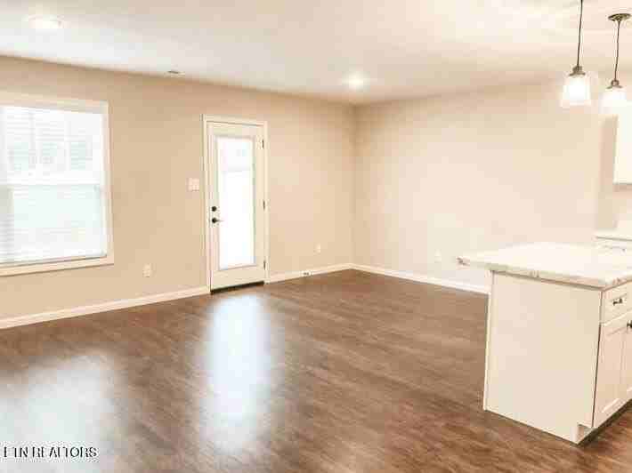 9714 Grand Oak Way - Photo 5 of 13